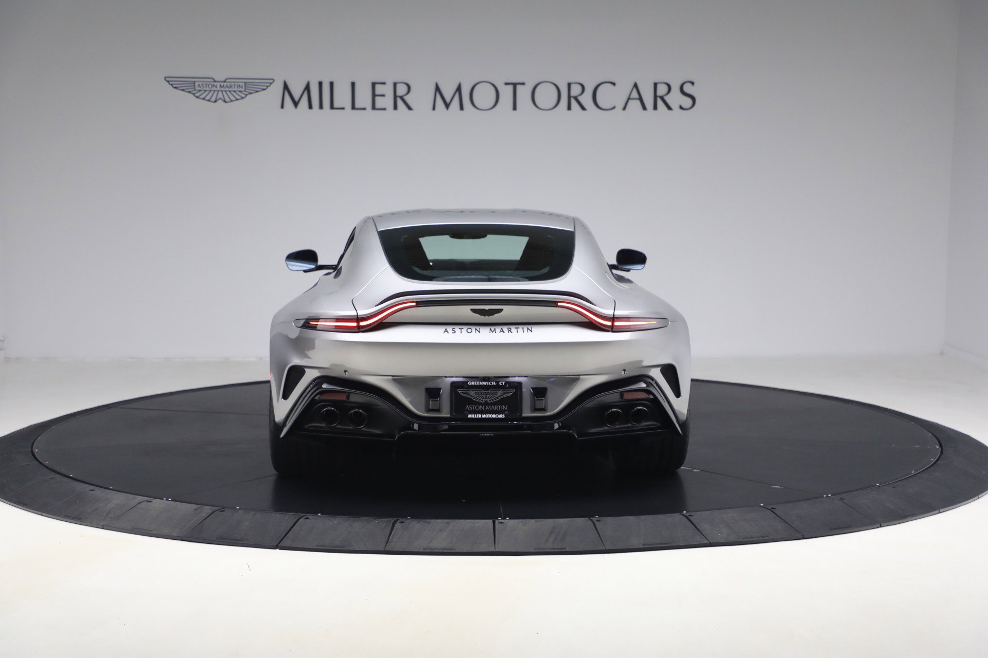 New 2026 Aston Martin V8 Vantage S image 6