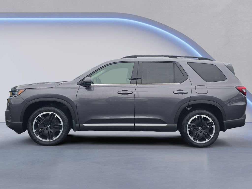 New 2026 Honda Pilot Touring image 2