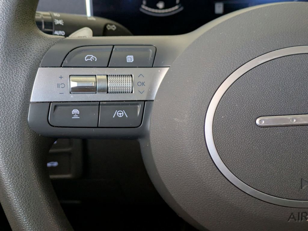 Used 2025 Hyundai Sonata SEL FWD image 20