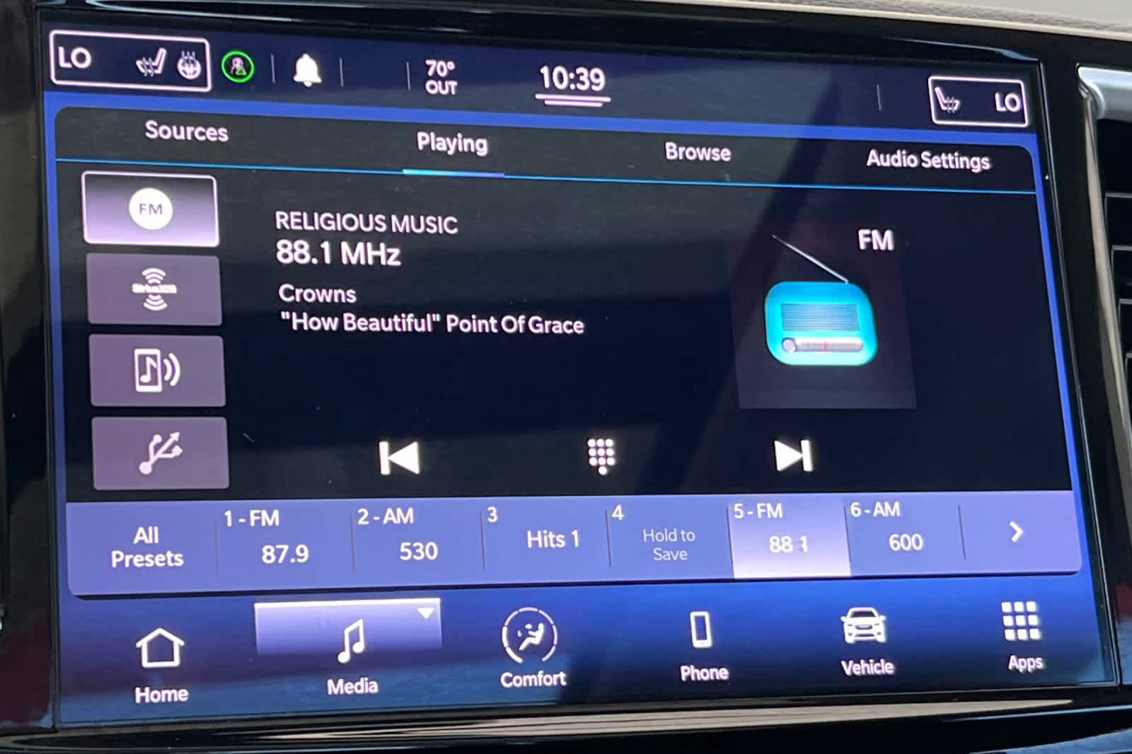 Used 2021 Chrysler Pacifica Touring w/ Uconnect Theater Family Group FWD image 22