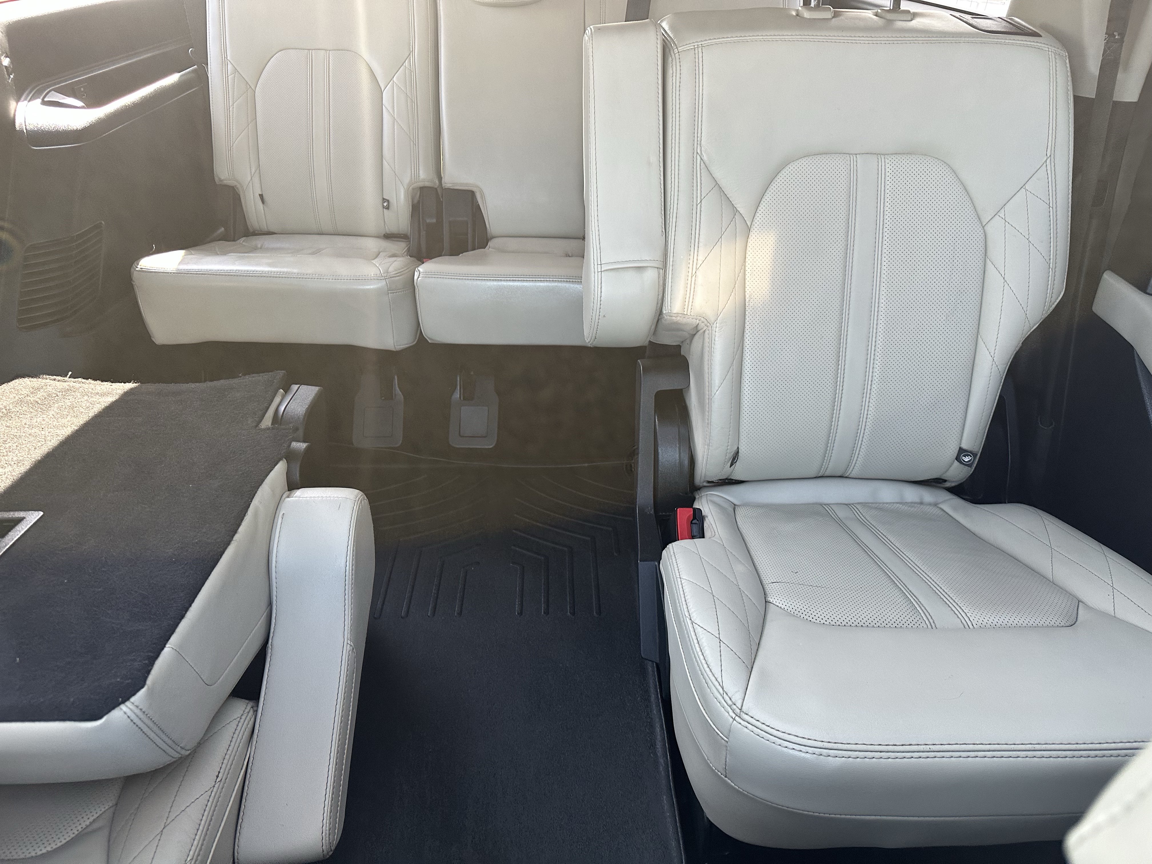 Used 2019 Ford Expedition Max Platinum AWD/4WD image 15
