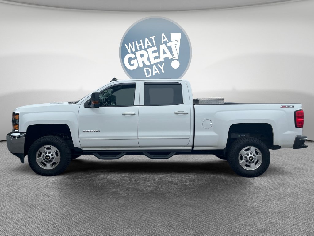 Used 2015 Chevrolet Silverado 2500 LT AWD/4WD image 7