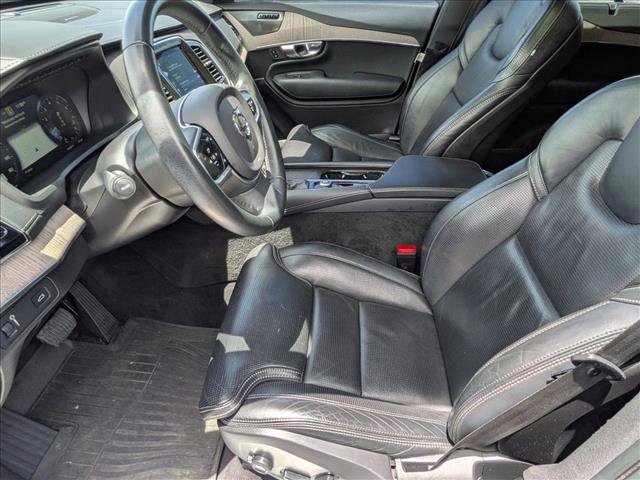 Used 2022 Volvo XC90 T6 Inscription w/ Advanced Package AWD/4WD image 16