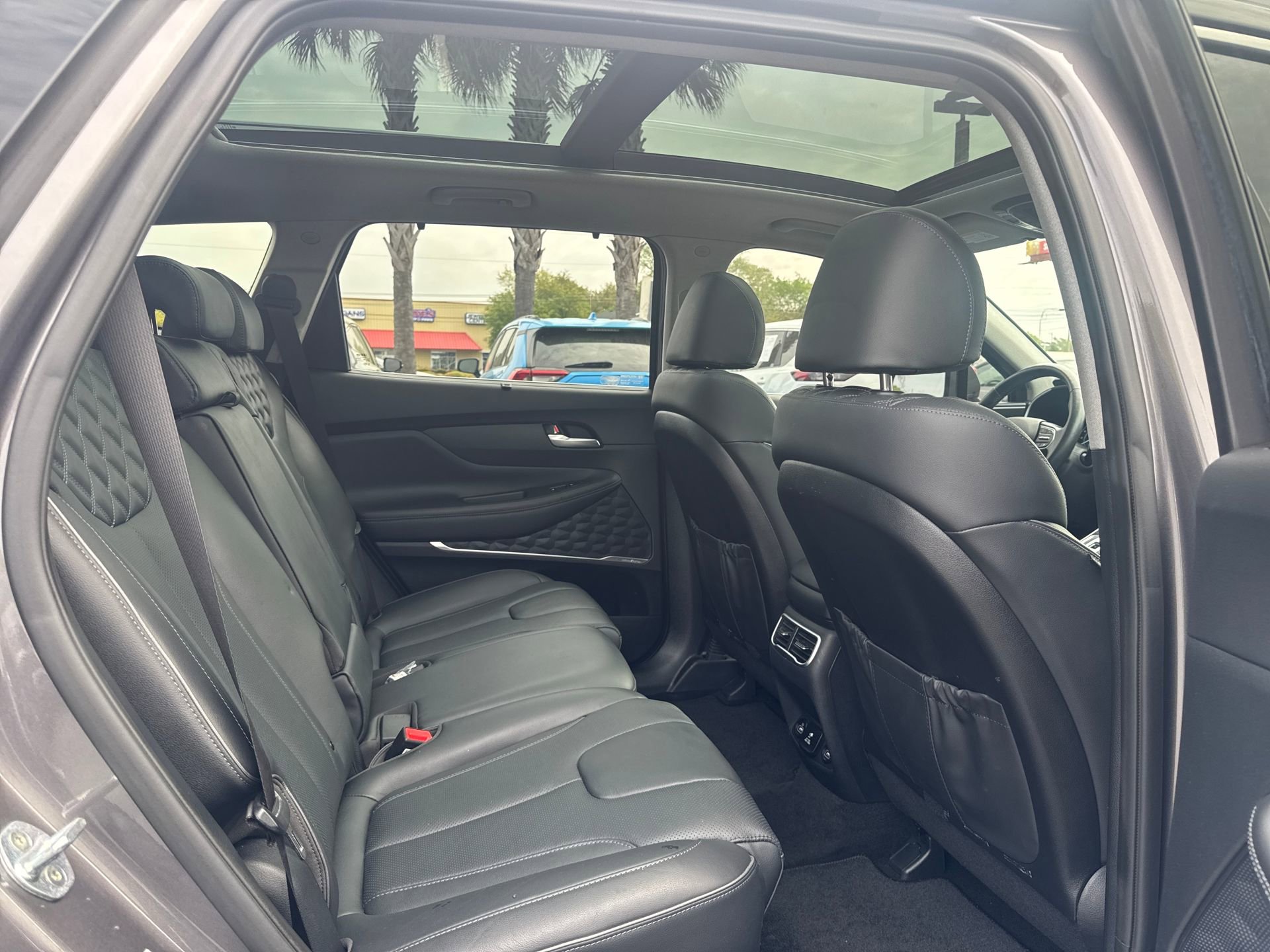 Used 2022 Hyundai Santa Fe Limited AWD/4WD image 21