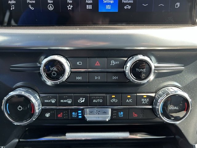 New 2025 Ford F150 Lariat w/ Equipment Group 502A High image 21