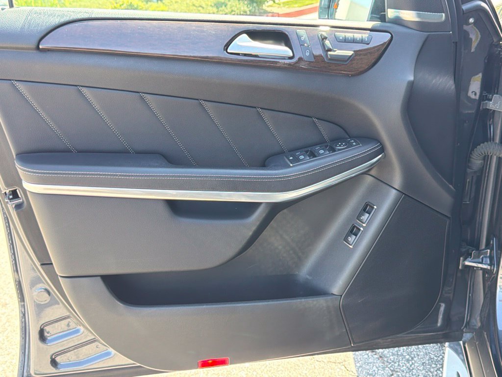 Used 2014 Mercedes-Benz GL 450 4MATIC image 20