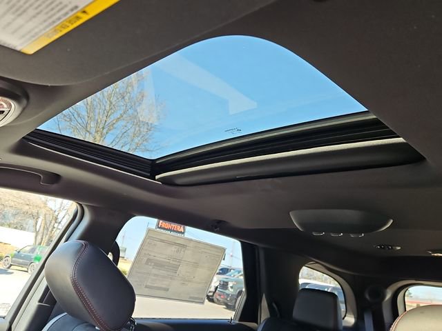 New 2026 Dodge Durango GT image 14