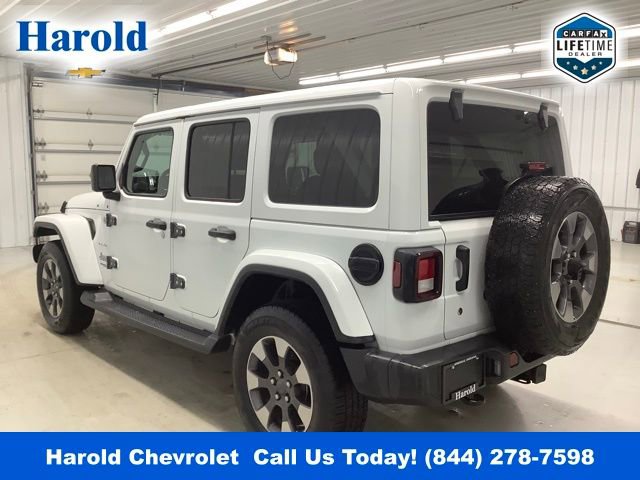 Used 2018 Jeep Wrangler Unlimited Sahara w/ Cold Weather Group image 4