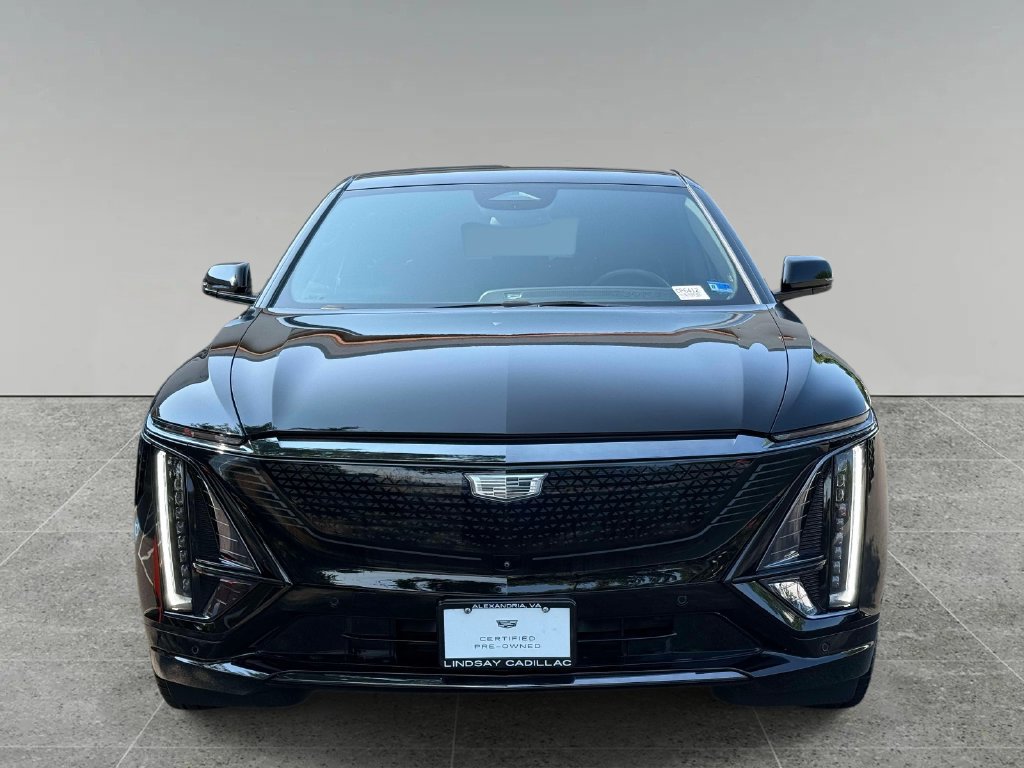 Certified 2024 Cadillac Lyriq Sport w/ LPO, Floor Liner Package AWD/4WD image 8