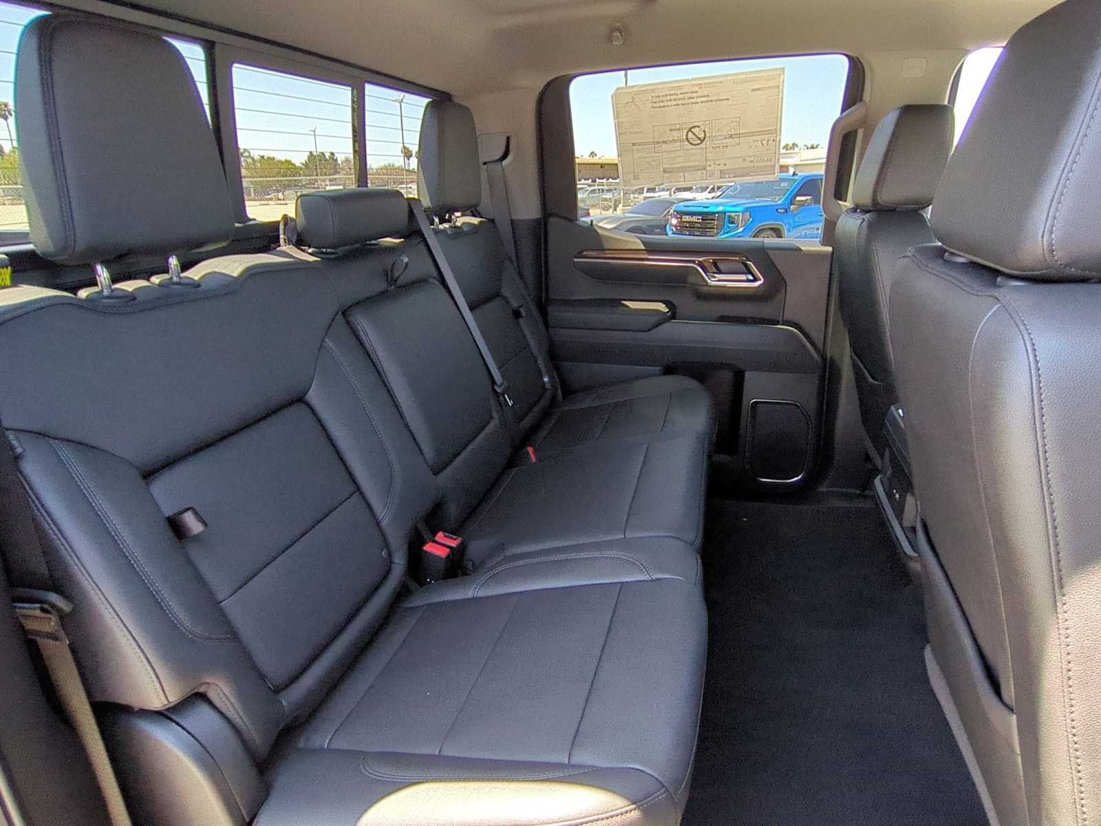 New 2026 Chevrolet Silverado 1500 LT Trail Boss w/ LT Trail Boss Premium Package AWD/4WD image 26