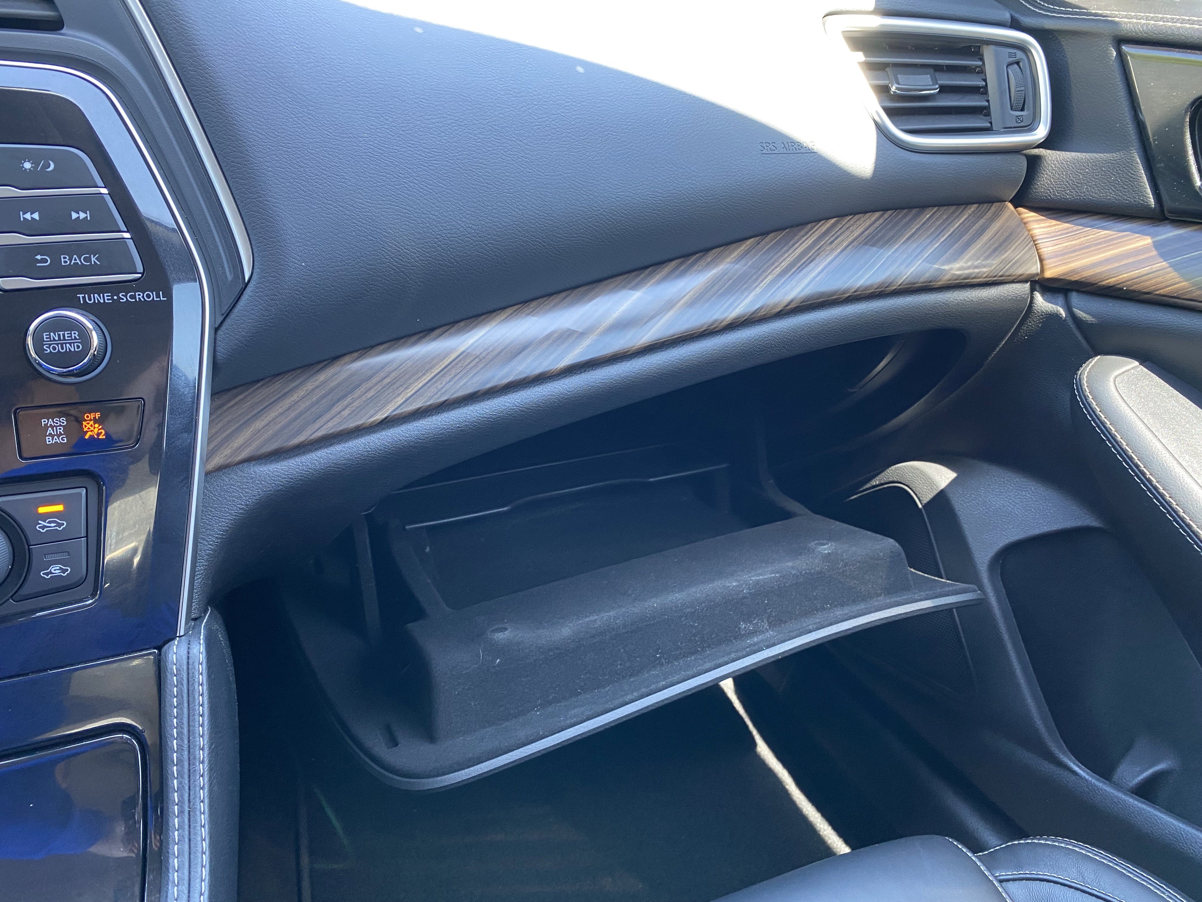 Used 2017 Nissan Maxima Platinum w/ Medallion Package image 28