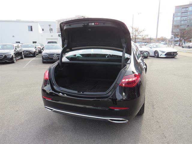 Used 2025 Mercedes-Benz C 300 4MATIC Sedan image 30