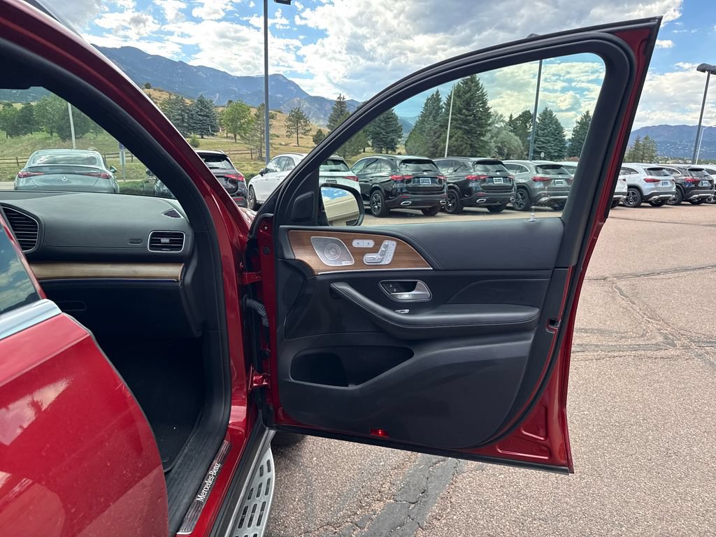Used 2021 Mercedes-Benz GLE 580 4MATIC image 27