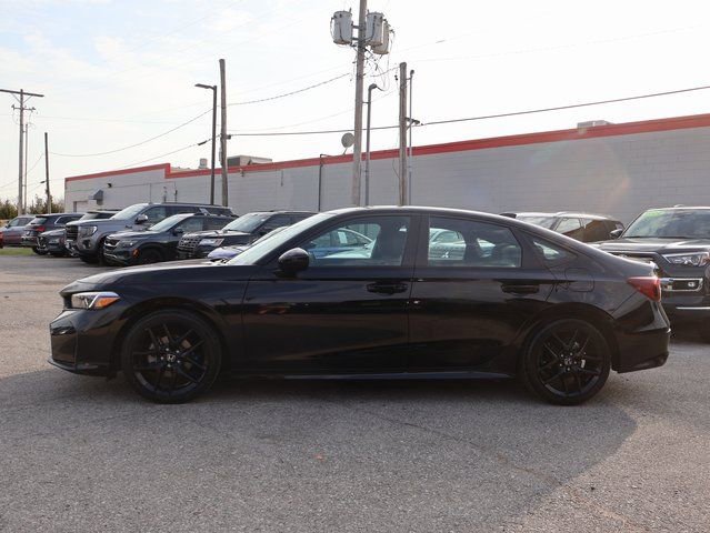 Used 2025 Honda Civic Sport image 5