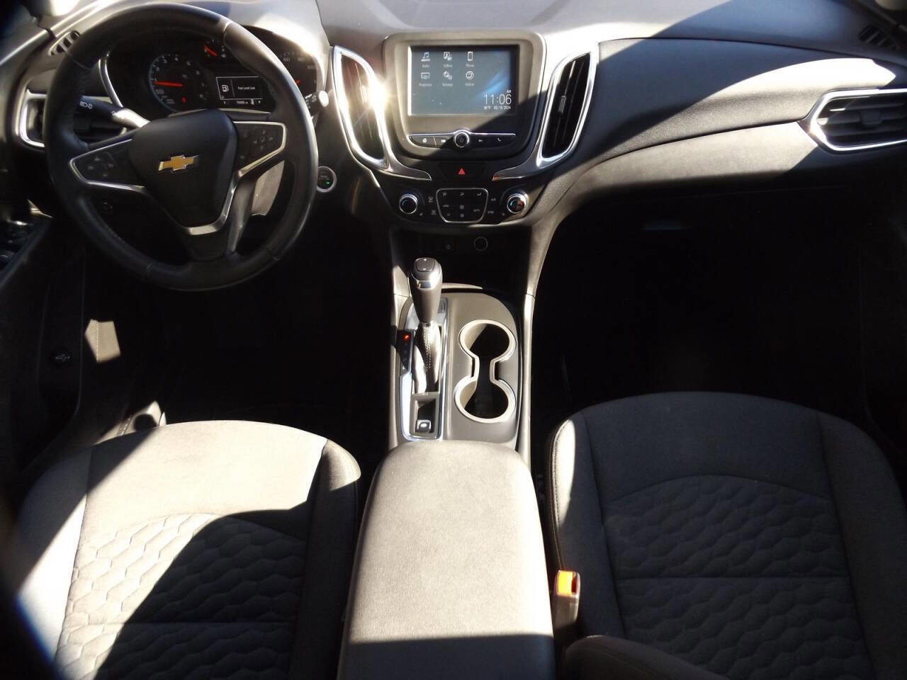 Used 2018 Chevrolet Equinox LT image 14