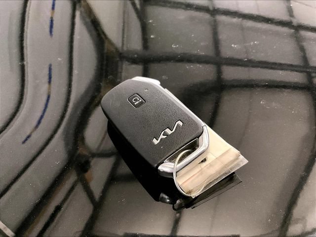 Used 2023 Kia Forte GT FWD image 9