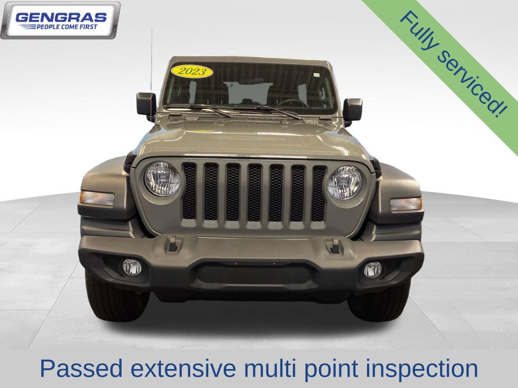 Used 2023 Jeep Wrangler Unlimited Sport AWD/4WD image 3