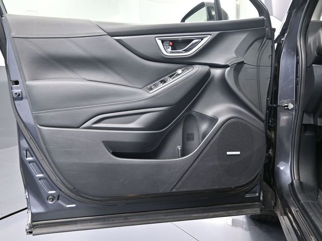 Used 2019 Subaru Forester Limited w/ Popular Package #3 image 19