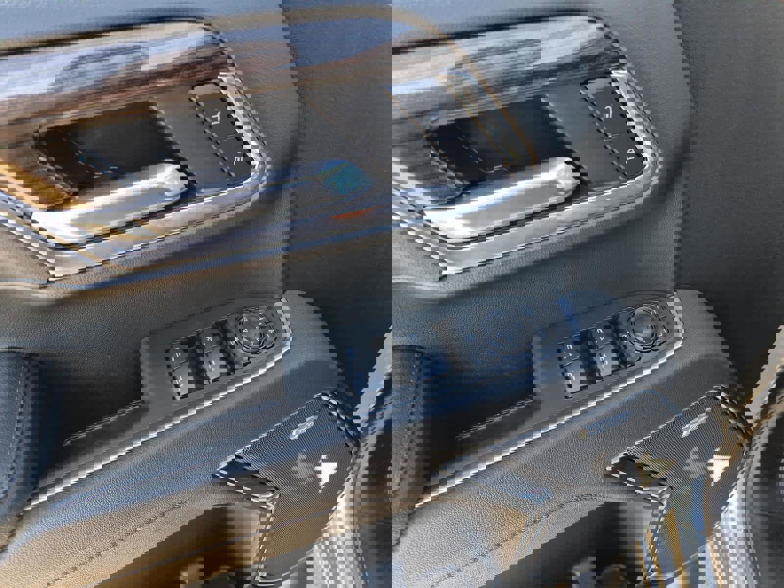 New 2026 Chevrolet Silverado 1500 LT Trail Boss w/ LT Trail Boss Premium Package image 9