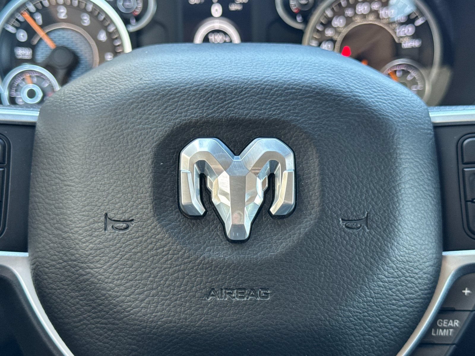 Used 2019 RAM 2500 Big Horn RWD image 41