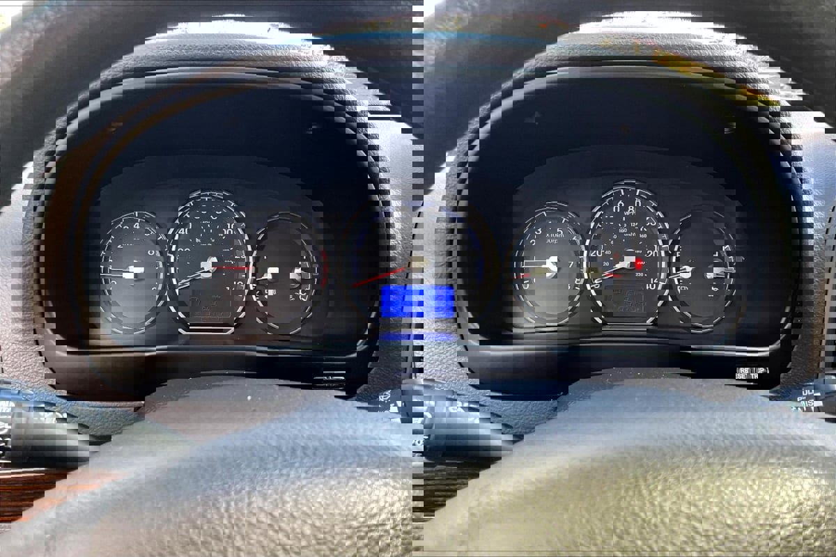 Used 2010 Hyundai Santa Fe GLS image 13