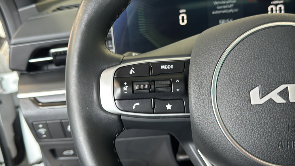 Used 2025 Kia K5 GT-Line w/ GT-Line Premium Package AWD/4WD image 27