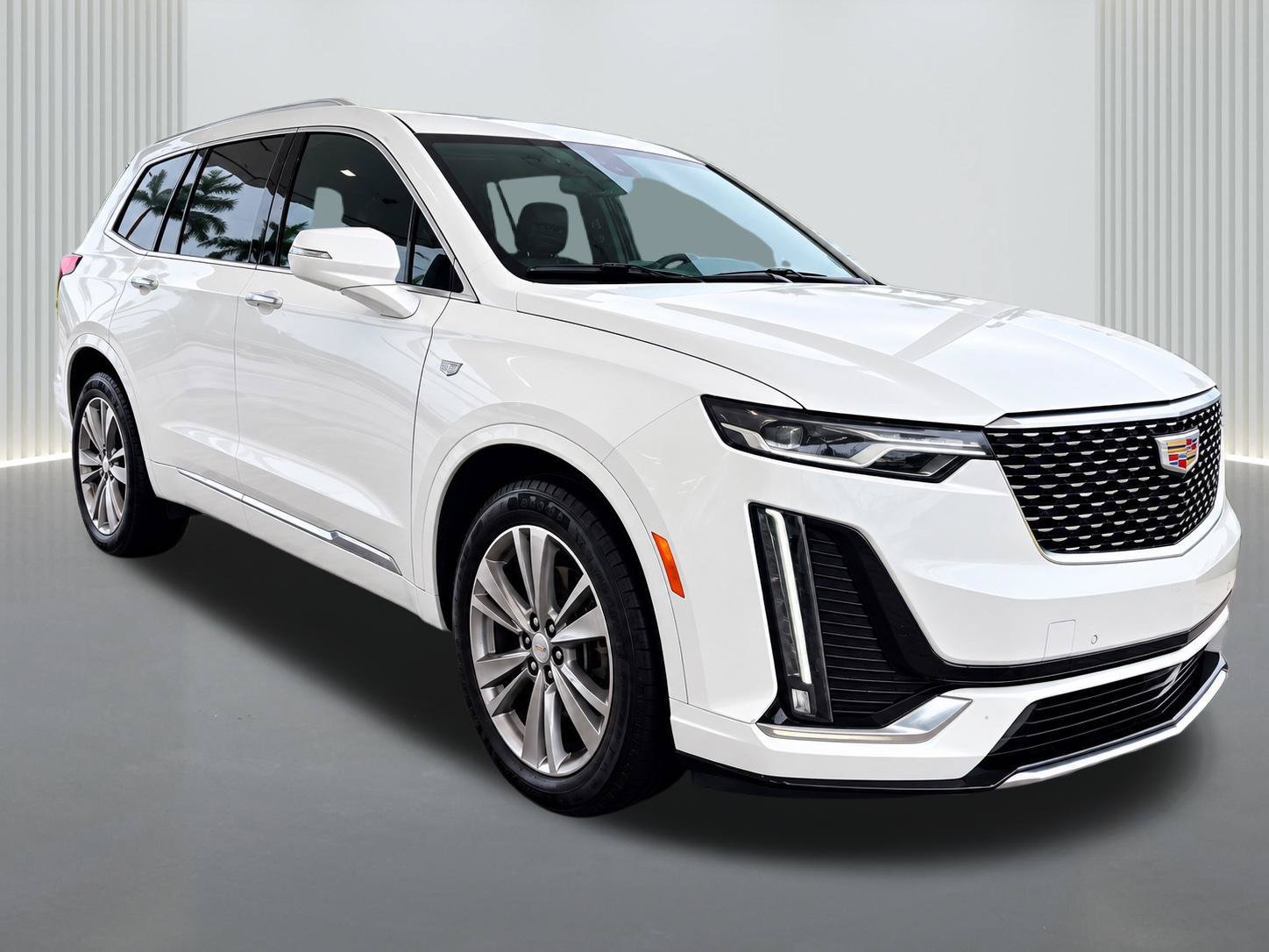 Used 2023 Cadillac XT6 Premium Luxury FWD image 11
