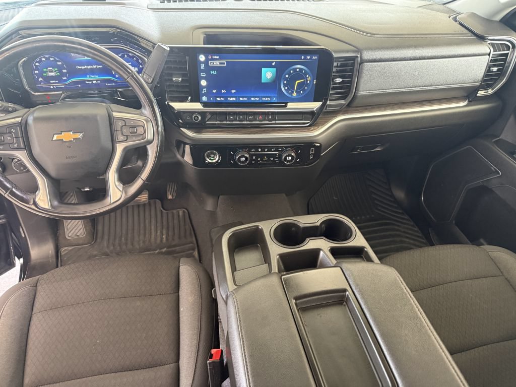 Used 2022 Chevrolet Silverado 1500 LT AWD/4WD image 30
