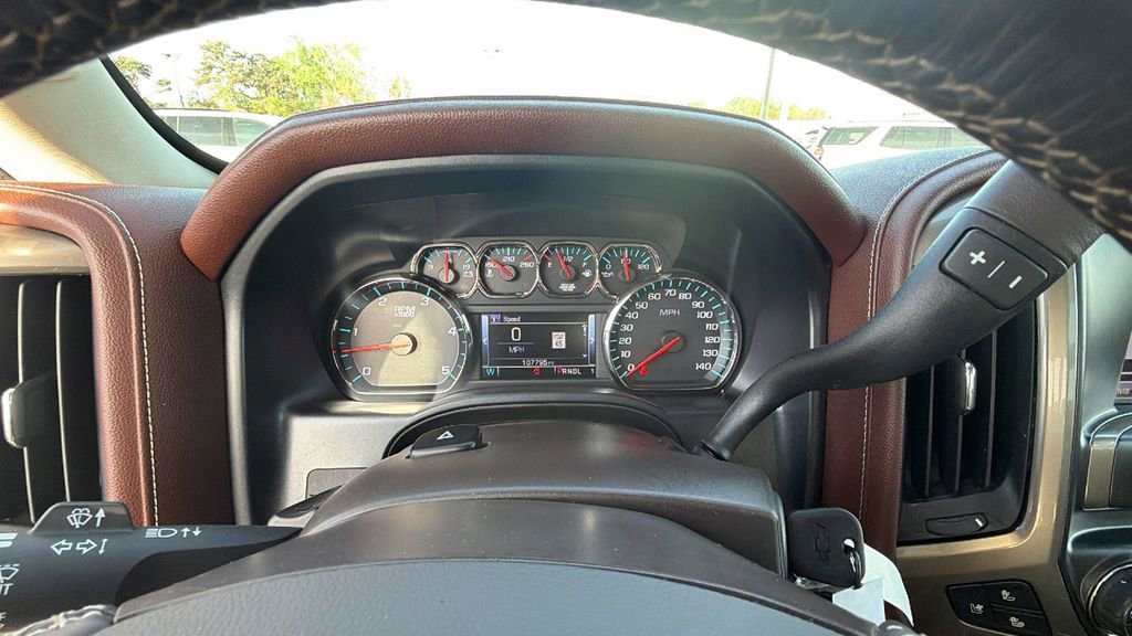 Used 2018 Chevrolet Silverado 2500 High Country w/ Duramax Plus Package image 26