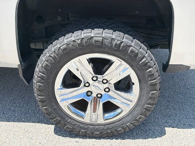 Used 2017 Chevrolet Silverado 1500 Custom w/ Custom Convenience Package RWD image 16