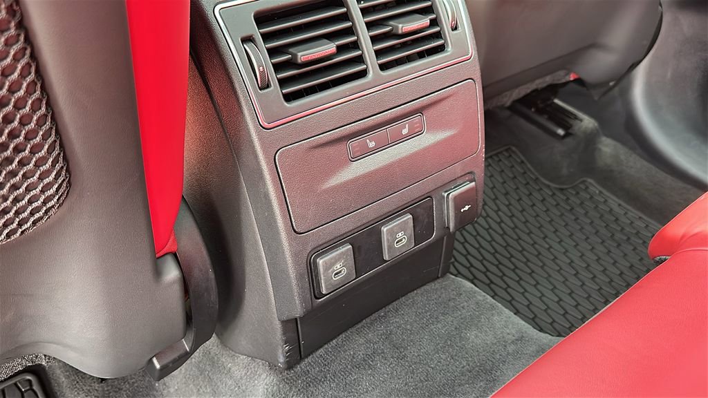 Certified 2025 Jaguar F-PACE R-Dynamic S image 24