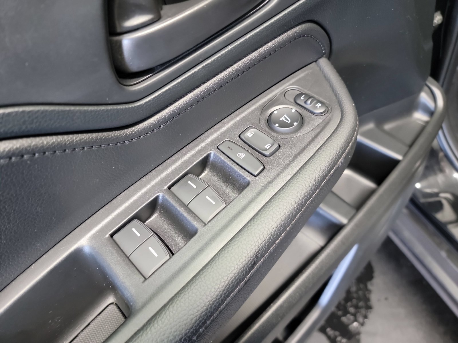 Used 2023 Honda Odyssey EX-L image 14