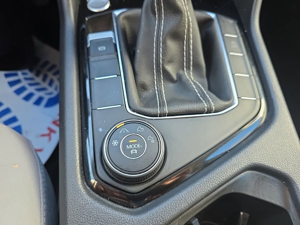 Used 2024 Volkswagen Taos SE image 26