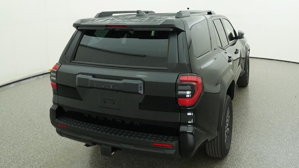 New 2026 Toyota 4Runner SR5 AWD/4WD image 22