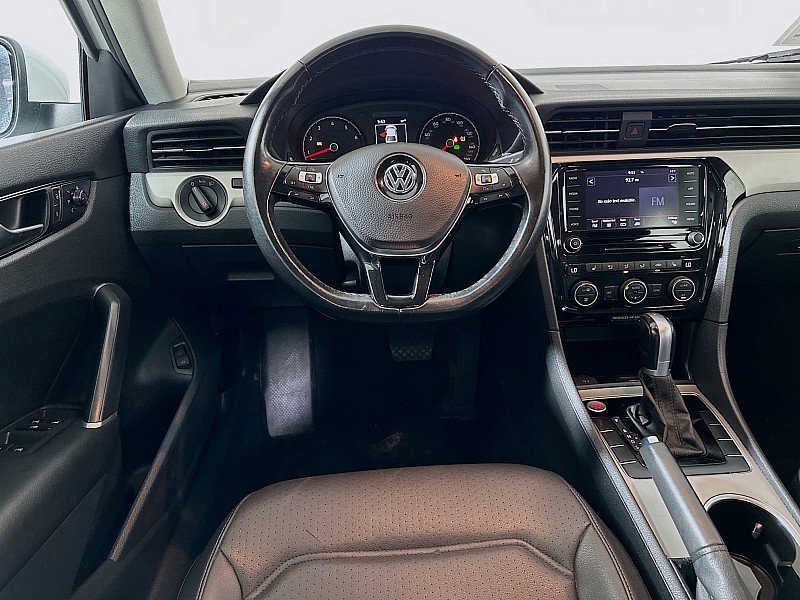 Used 2020 Volkswagen Passat 2.0T SE image 21