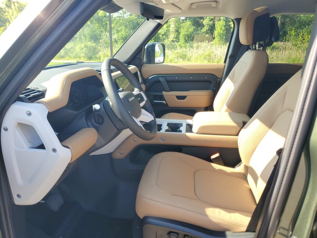 New 2026 Land Rover Defender 110 S AWD/4WD image 11