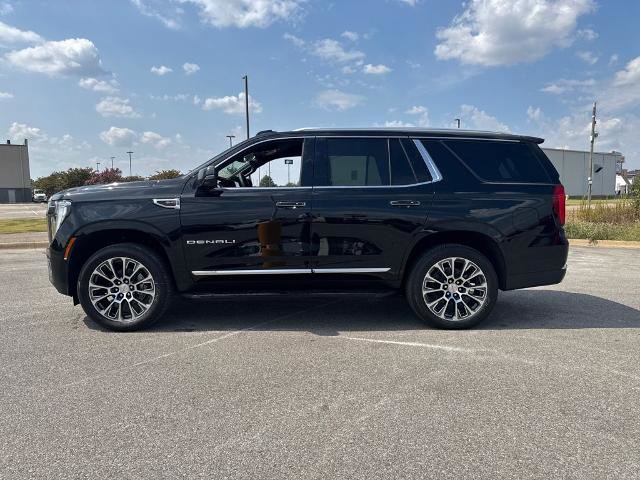 New 2025 GMC Yukon Denali video 2