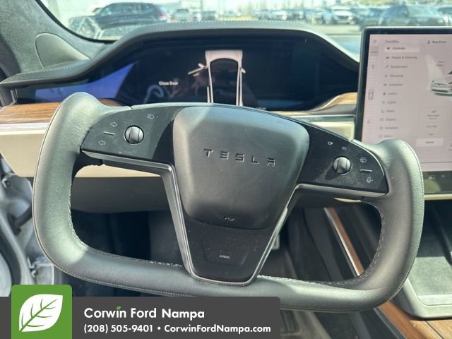 Used 2021 Tesla Model S Plaid image 7