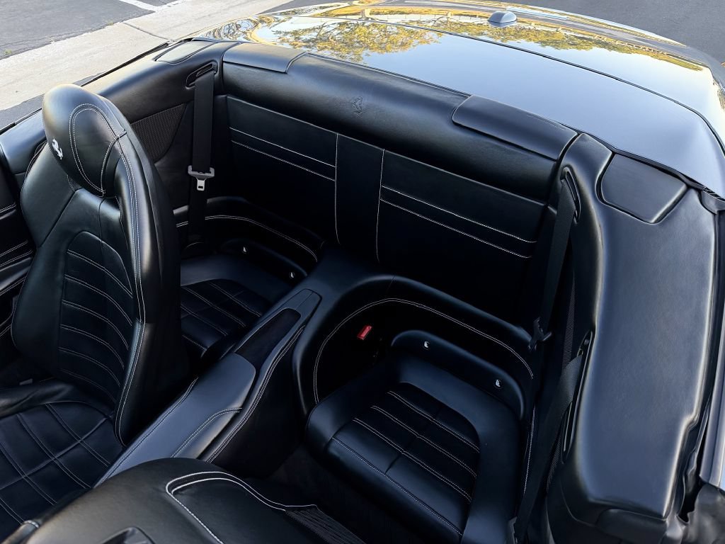 Used 2016 Ferrari California T RWD image 23