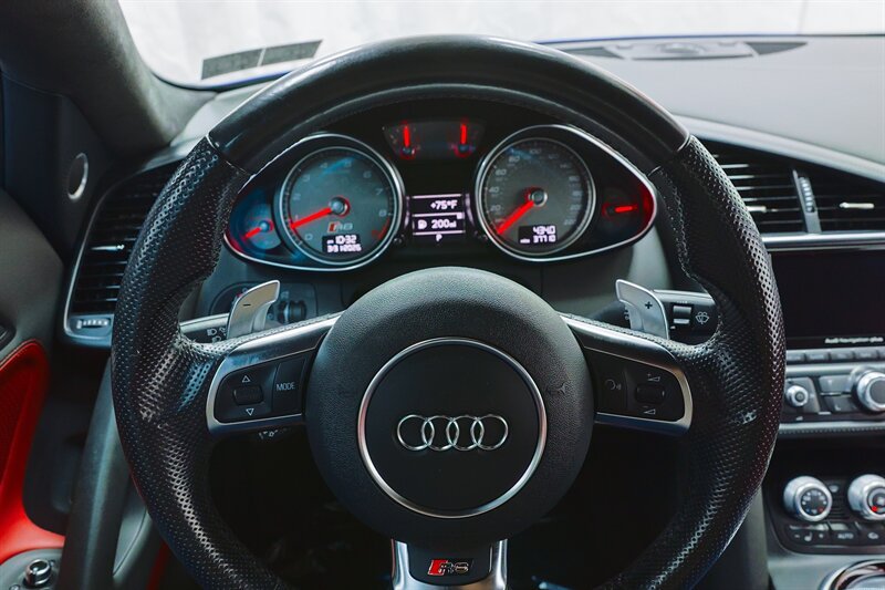 Used 2015 Audi R8 V8 AWD/4WD image 64