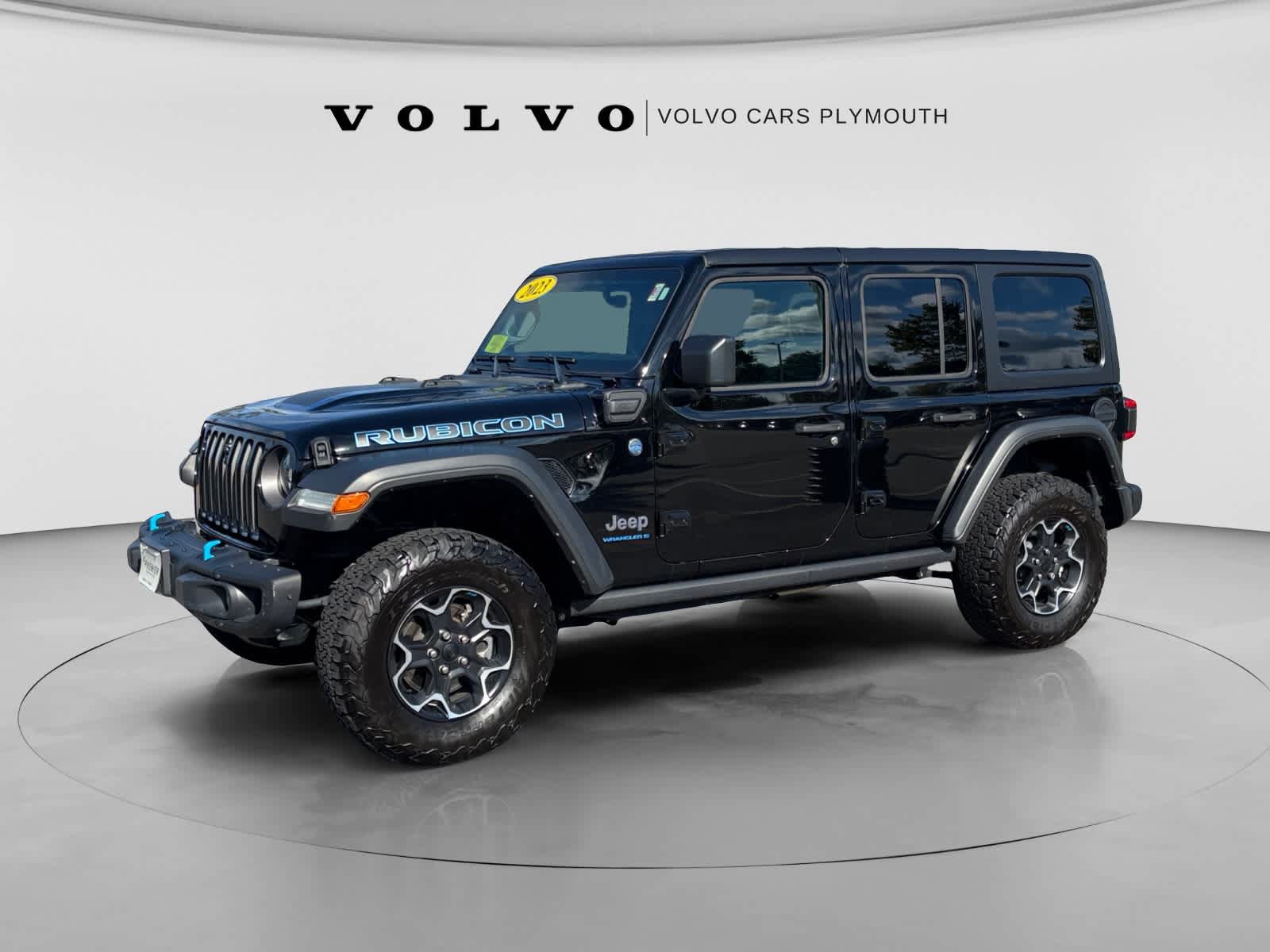 Used 2023 Jeep Wrangler Unlimited Rubicon 4xe w/ Steel Bumper Group AWD/4WD image 3