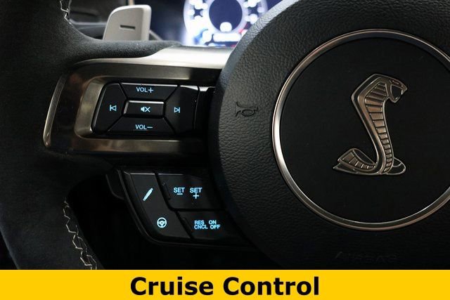 Used 2021 Ford Mustang Shelby GT500 w/ Carbon Fiber Track Pack image 38
