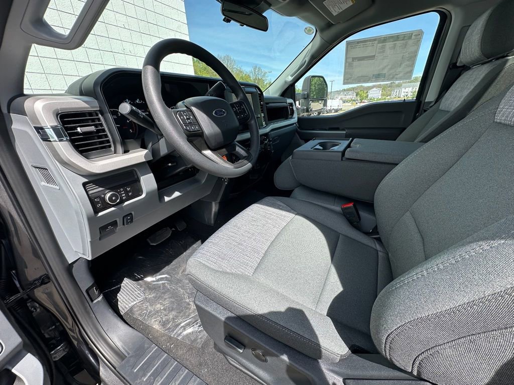New 2026 Ford F600 4x4 Regular Cab Super Duty w/ XLT Value Package image 14