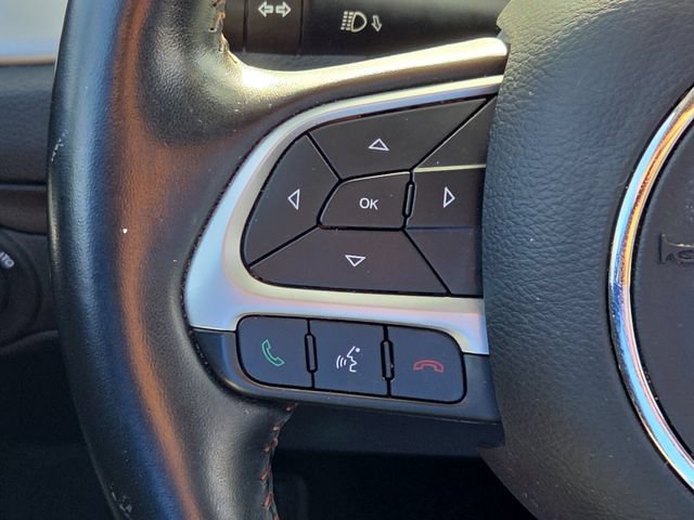 Used 2020 Jeep Compass Latitude FWD image 25