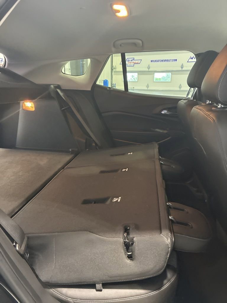 Used 2026 Chevrolet Trax LT FWD image 39