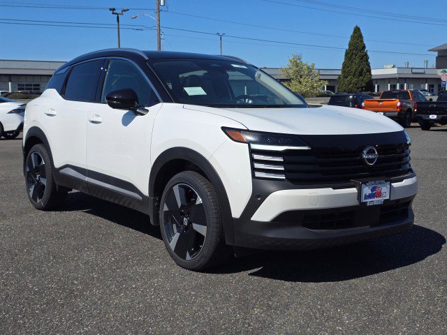 New 2025 Nissan Kicks SR w/ SR Premium Package image 1
