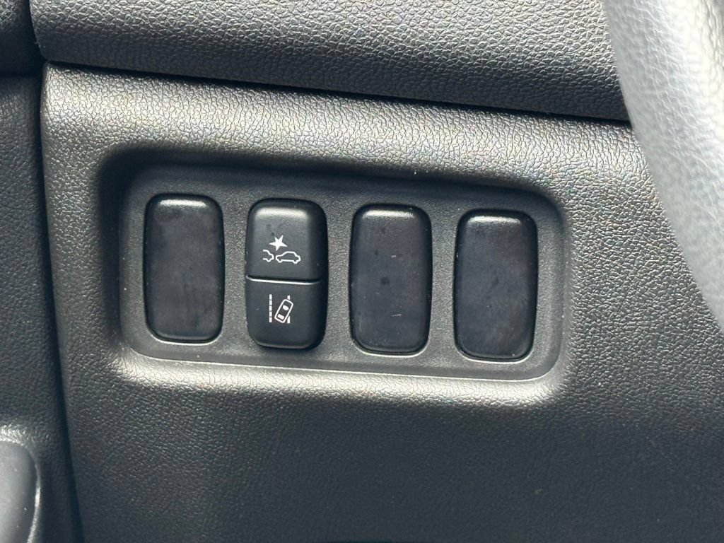 Used 2024 Mitsubishi Outlander Sport ES AWD/4WD image 18
