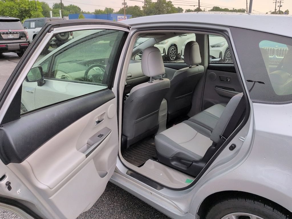 Used 2017 Toyota Prius V Two FWD image 10