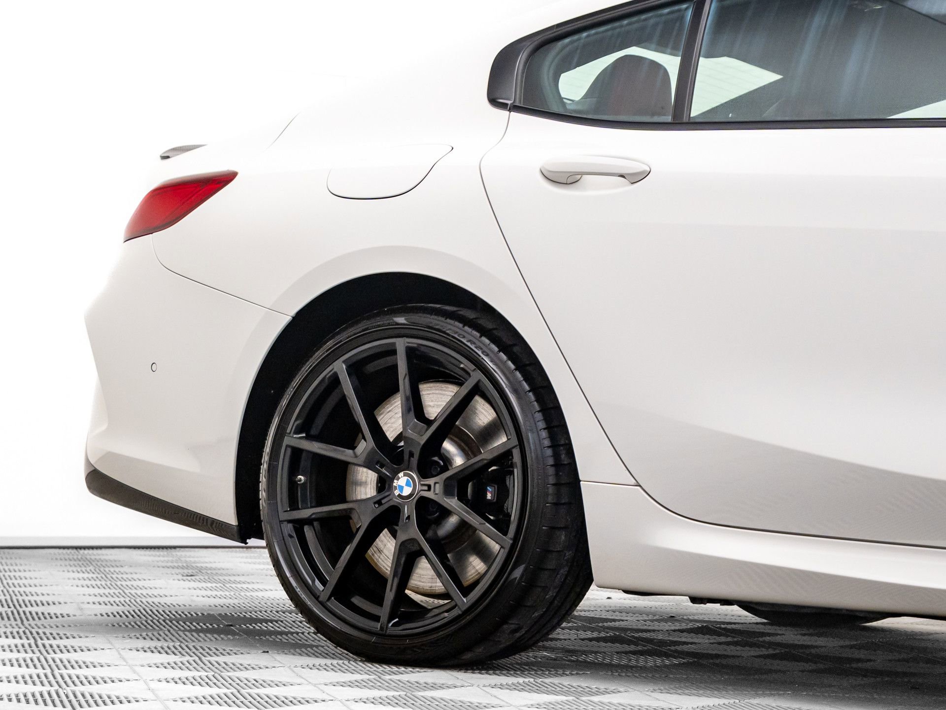 Used 2023 BMW M850i Gran Coupe xDrive image 31