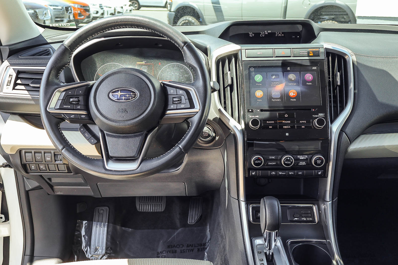 Used 2022 Subaru Ascent Premium w/ Convenience Package AWD/4WD image 3